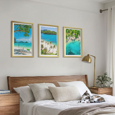 Conjunto de 3 quadros com moldura Praias, palmeiras, água cristalina