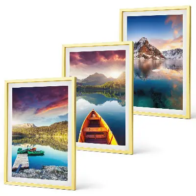 Composição de quadros moderna com paisagens de lagos, montanhas e barcos