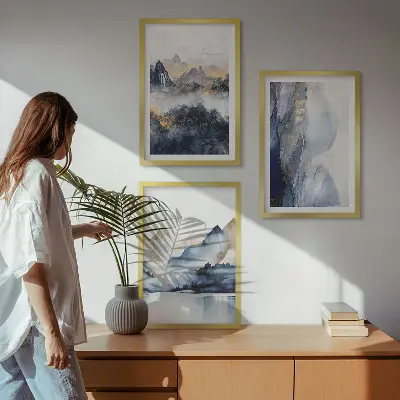 Conjunto de quadros para sala de estar com paisagens montanhosas em tons de azul e cinza
