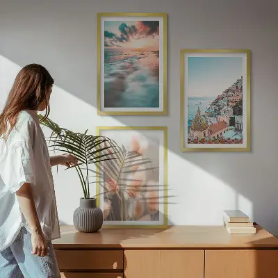 Conjunto de quadros para sala de estar casas ao pôr do sol no mar com flores