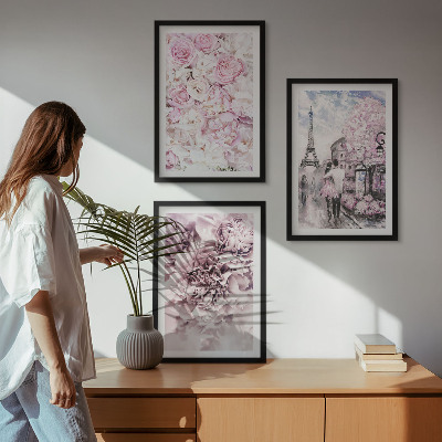 Conjunto de quadros para sala de estar Flores em tons de rosa na paisagem