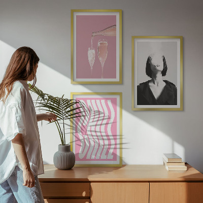 Conjunto de 3 quadros com moldura Retrato elegante com champanhe para relaxar