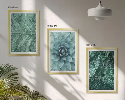 Conjunto de quadros para sala de estar com detalhe de folhas de planta
