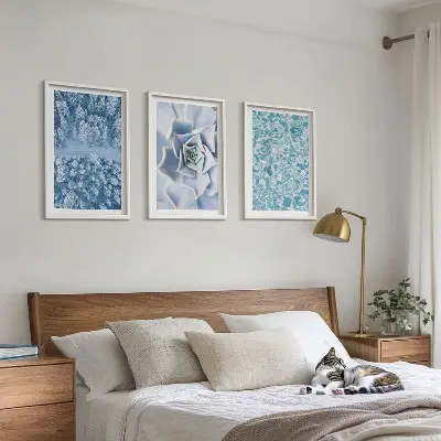 Conjunto de quadros para sala de estar com estampa de água azul e flor de floresta de inverno