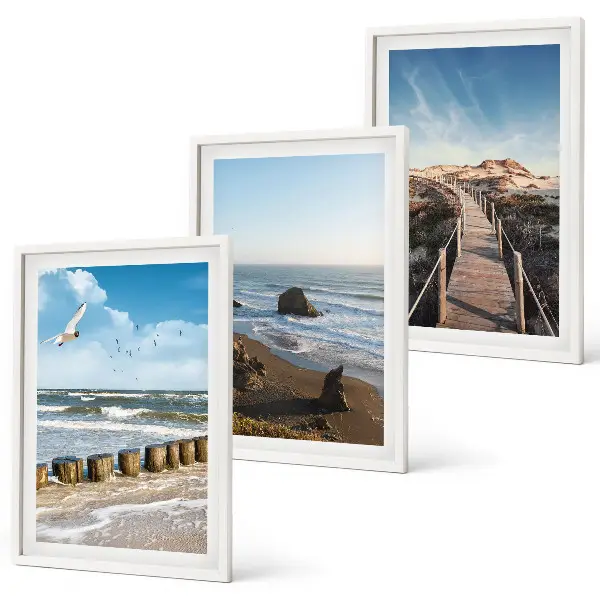 Conjunto de 3 quadros com moldura ondas da praia e caminhada no píer suspenso
