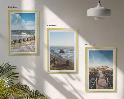 Conjunto de 3 quadros com moldura ondas da praia e caminhada no píer suspenso