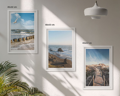 Conjunto de 3 quadros com moldura ondas da praia, caminhada no píer suspenso