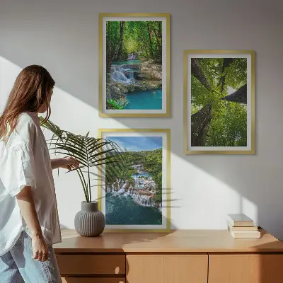 Conjunto de quadros para sala de estar com estampa de cachoeiras e floresta verde água