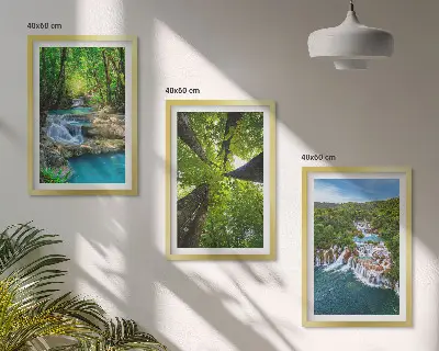 Conjunto de quadros para sala de estar com estampa de cachoeiras e floresta verde água