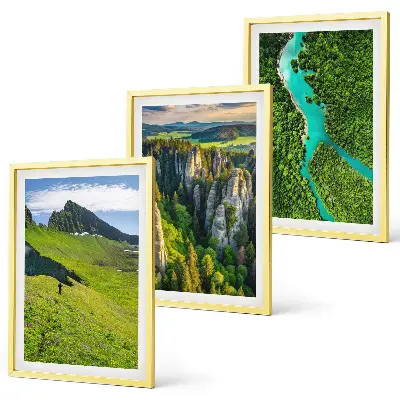 Composição de quadros moderna paisagem de montanhas com rochas e rio verde