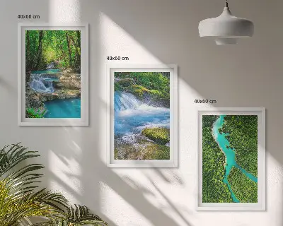 Conjunto de 3 quadros com moldura estampa de florestas verdejantes e águas cristalinas