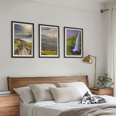 Conjunto de 3 quadros com moldura Paisagens montanhosas com cachoeira