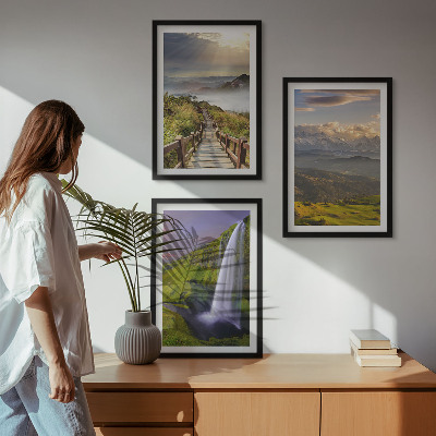 Conjunto de 3 quadros com moldura Paisagens montanhosas com cachoeira