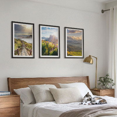 Conjunto de quadros para sala de estar Paisagem montanhosa com flores