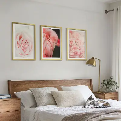 Conjunto de quadros para sala de estar com estampas de flamingos em rosa pastel