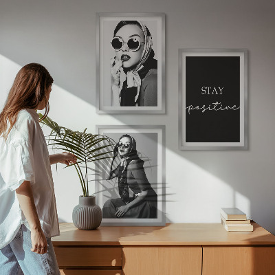 Composição de quadros moderna Retratos estilosos de mulheres usando óculos.