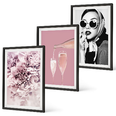 Conjunto de 3 quadros com moldura Rosas e uma dama elegante