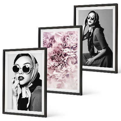 Conjunto de quadros para sala de estar Retratos elegantes de mulheres com flores.