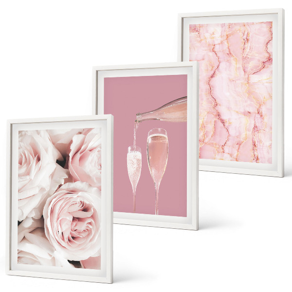Composição de quadros moderna fundo de mármore com rosas champanhe