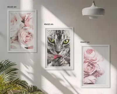 Conjunto de 3 quadros com moldura estampa de gato em flores cor-de-rosa