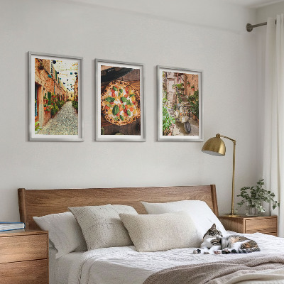 Conjunto de 3 quadros com moldura Ruas charmosas com pizza