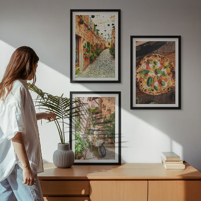 Conjunto de 3 quadros com moldura Ruas charmosas com pizza