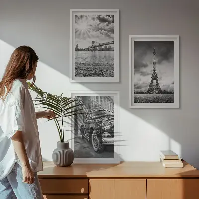 Conjunto de 3 quadros com moldura com vistas da cidade, pontes e Torre Eiffel