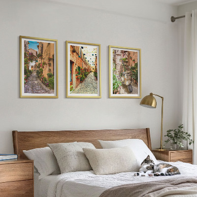 Conjunto de 3 quadros com moldura Ruas, flores, atmosfera italiana