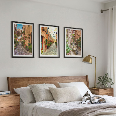 Conjunto de 3 quadros com moldura Ruas, flores, atmosfera italiana