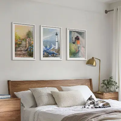 Conjunto de quadros decorativos modernos com estampa de farol, paisagem e cavalo