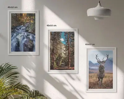 Conjunto de quadros decorativos modernos com paisagem de cachoeira, floresta, montanhas e veado
