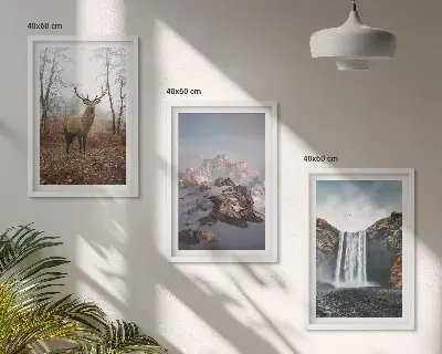 Conjunto de 3 quadros com moldura de paisagens montanhosas selvagens