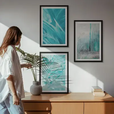Conjunto de quadros para sala de estar com padrões abstratos em tons de azul