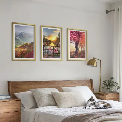 Conjunto de quadros para sala de estar com paisagens de montanha vistas de bicicleta