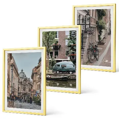 Conjunto de quadros para sala de estar com vistas da cidade e edifícios