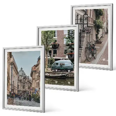 Conjunto de quadros para sala de estar com vistas da cidade e edifícios