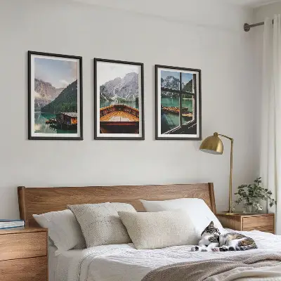Composição de quadros moderna paisagem de casas de campo em lago de montanha