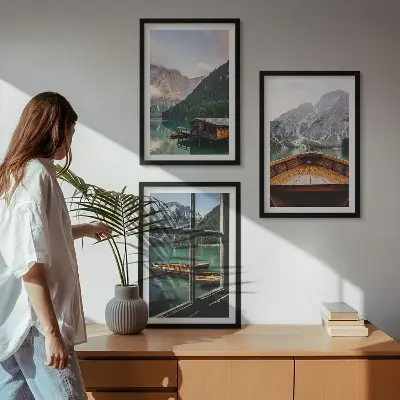 Composição de quadros moderna paisagem de casas de campo em lago de montanha