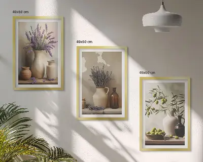 Conjunto de 3 quadros com moldura com estampas de flores em vasos e azeitonas para decoração