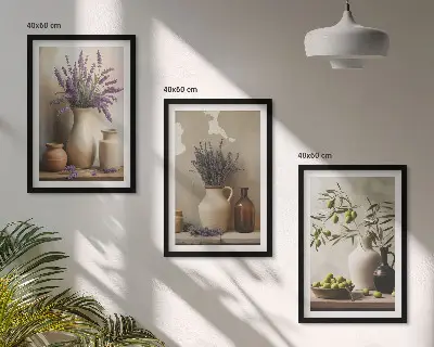 Conjunto de 3 quadros com moldura com estampas de flores em vasos e azeitonas para decoração