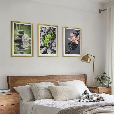 Conjunto de quadros para sala de estar com composição zen serena de flores e água