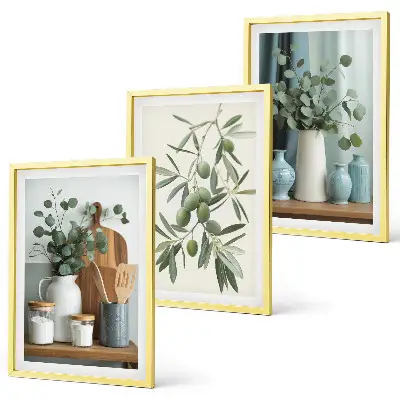 Composição de quadros moderna com azeitonas verdes e eucalipto