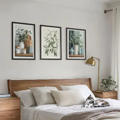 Composição de quadros moderna com azeitonas verdes e eucalipto