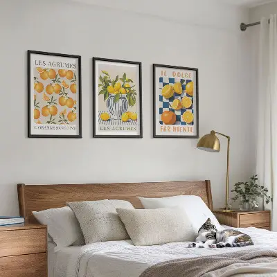 Conjunto de quadros para sala de estar com estampas de frutas cítricas amarelas em estilo retrô
