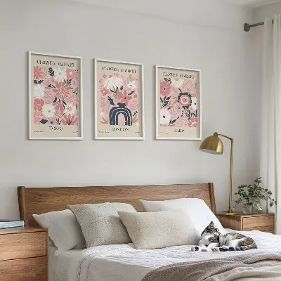 Conjunto de quadros para sala de estar com motivos florais de Tóquio, Londres e Paris