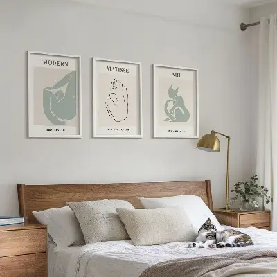 Composição de quadros moderna com figuras abstratas em tons pastel