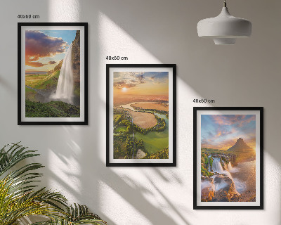 Composição de quadros moderna Paisagens de cachoeiras a oeste