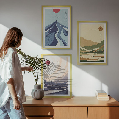 Conjunto de 3 quadros com moldura Montanhas em tons pastel, estilo japonês