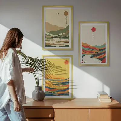 Conjunto de 3 quadros com moldura com padrões coloridos das montanhas estilo Japandi