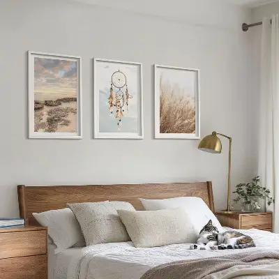 Conjunto de 3 quadros com moldura mar de nuvens com apanhador de sonhos e grama
